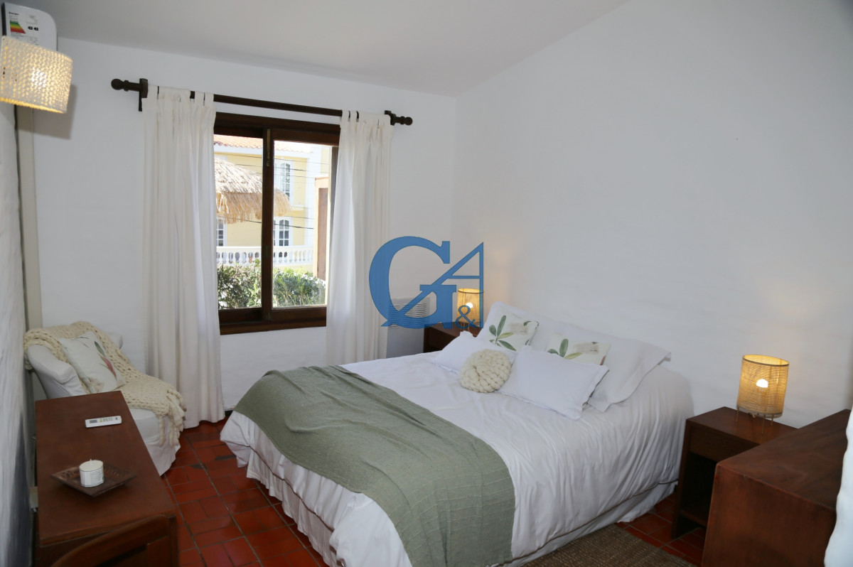 Casa ID.224 - Corazón de La Barra, con Playa La Posta a 30 mts.