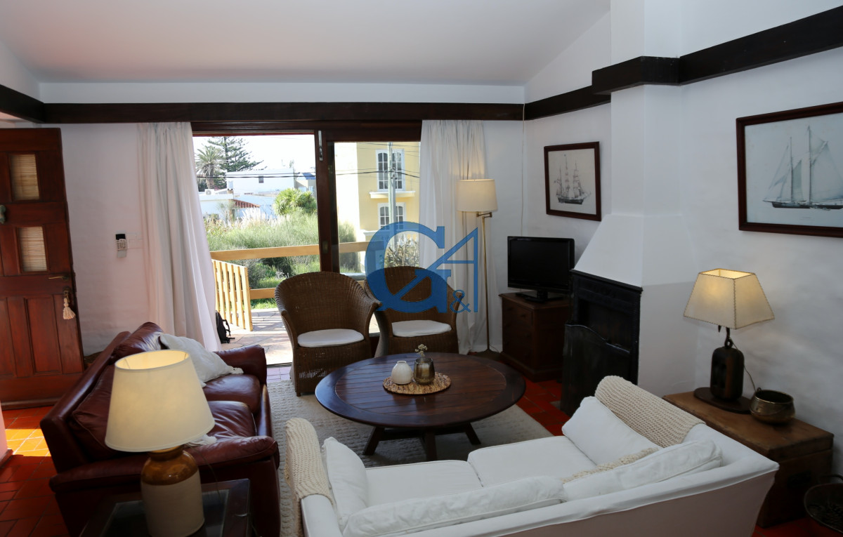 Casa ID.224 - Corazón de La Barra, con Playa La Posta a 30 mts.