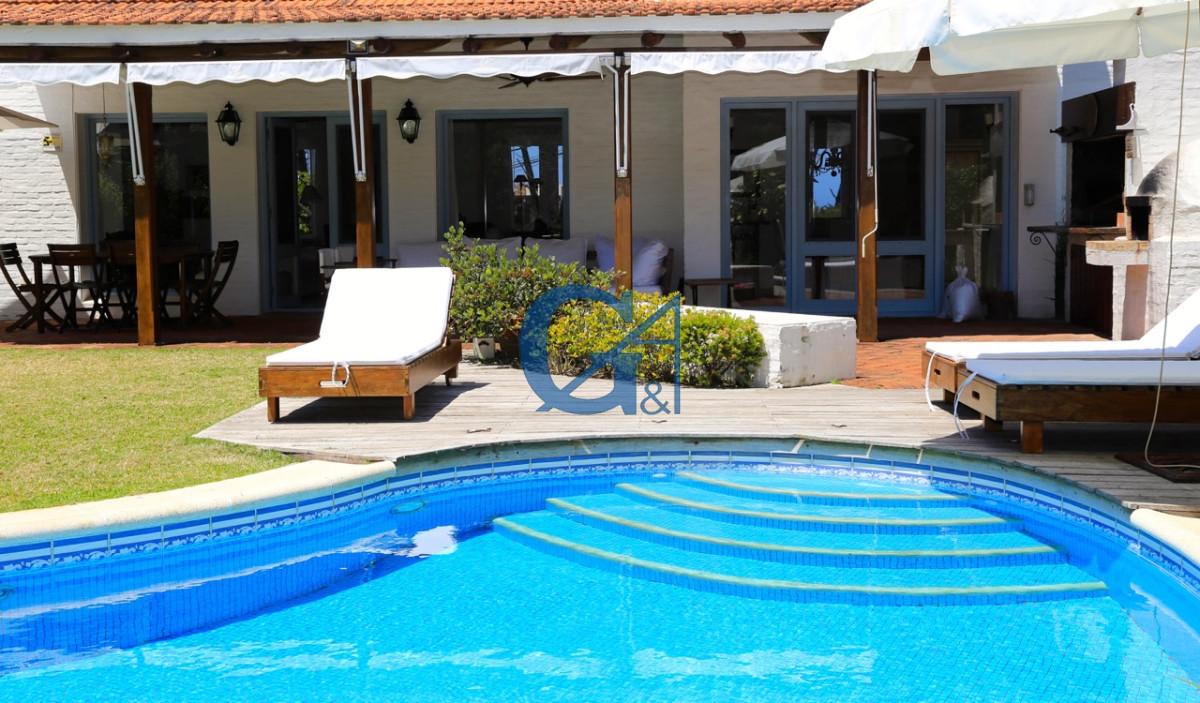 Casa ID.255 - Casa en La Barra, Montoya