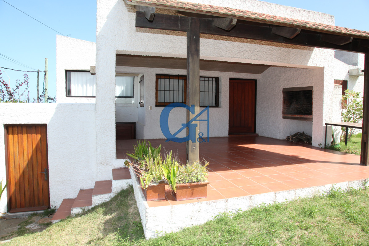 Casa ID.259 - Casa en La Barra, Montoya