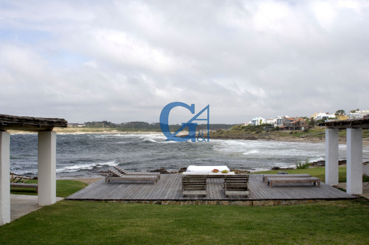 Casa ID.346 - 1ra Fila sobre playa La Posta del Cangrejo