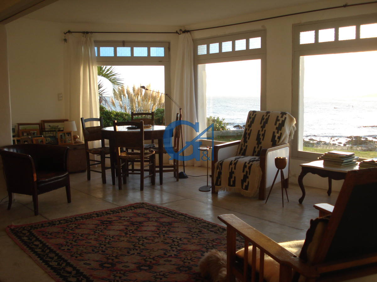 Casa ID.346 - 1ra Fila sobre playa La Posta del Cangrejo