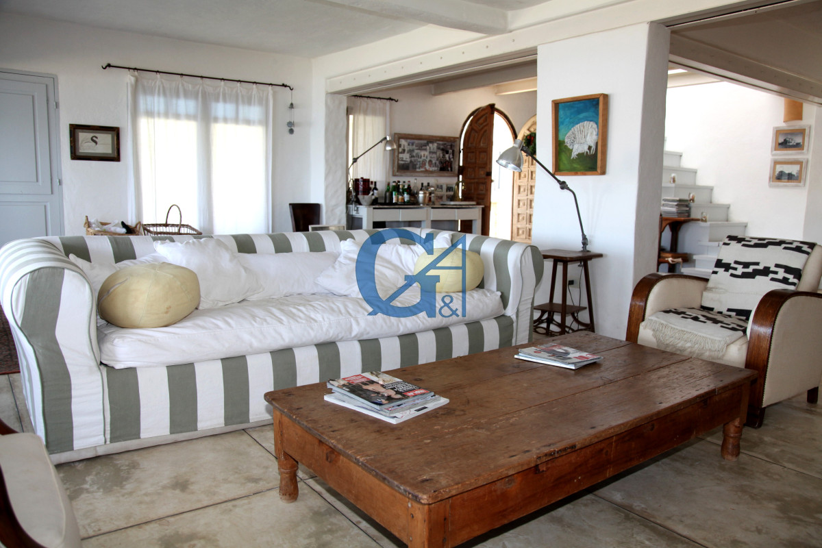 Casa ID.346 - 1ra Fila sobre playa La Posta del Cangrejo