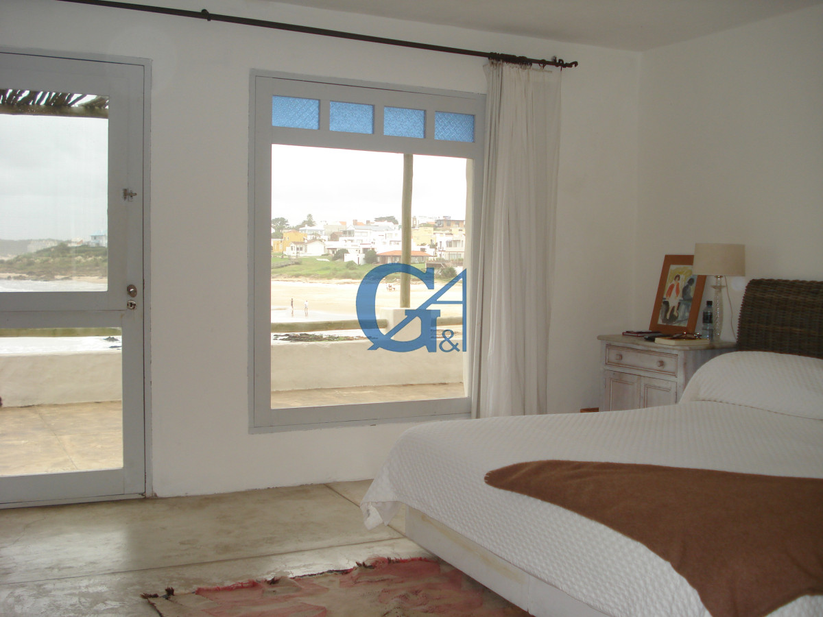 Casa ID.346 - 1ra Fila sobre playa La Posta del Cangrejo