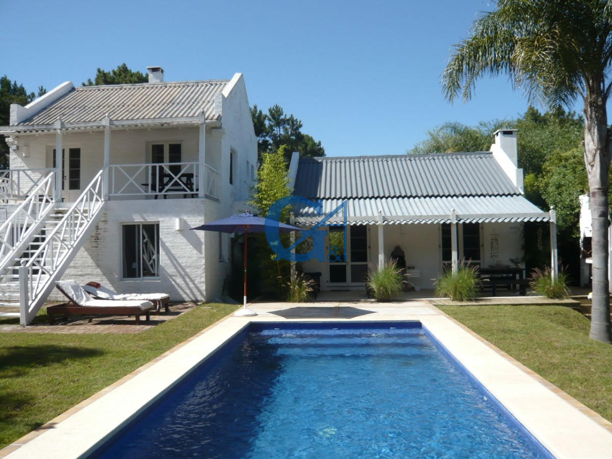 Casa ID.347 - Casa en La Barra, Montoya