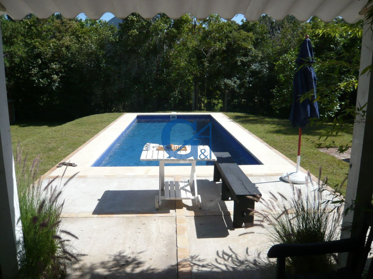 Casa ID.347 - Casa en La Barra, Montoya