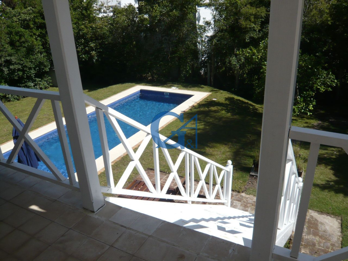 Casa ID.347 - Casa en La Barra, Montoya
