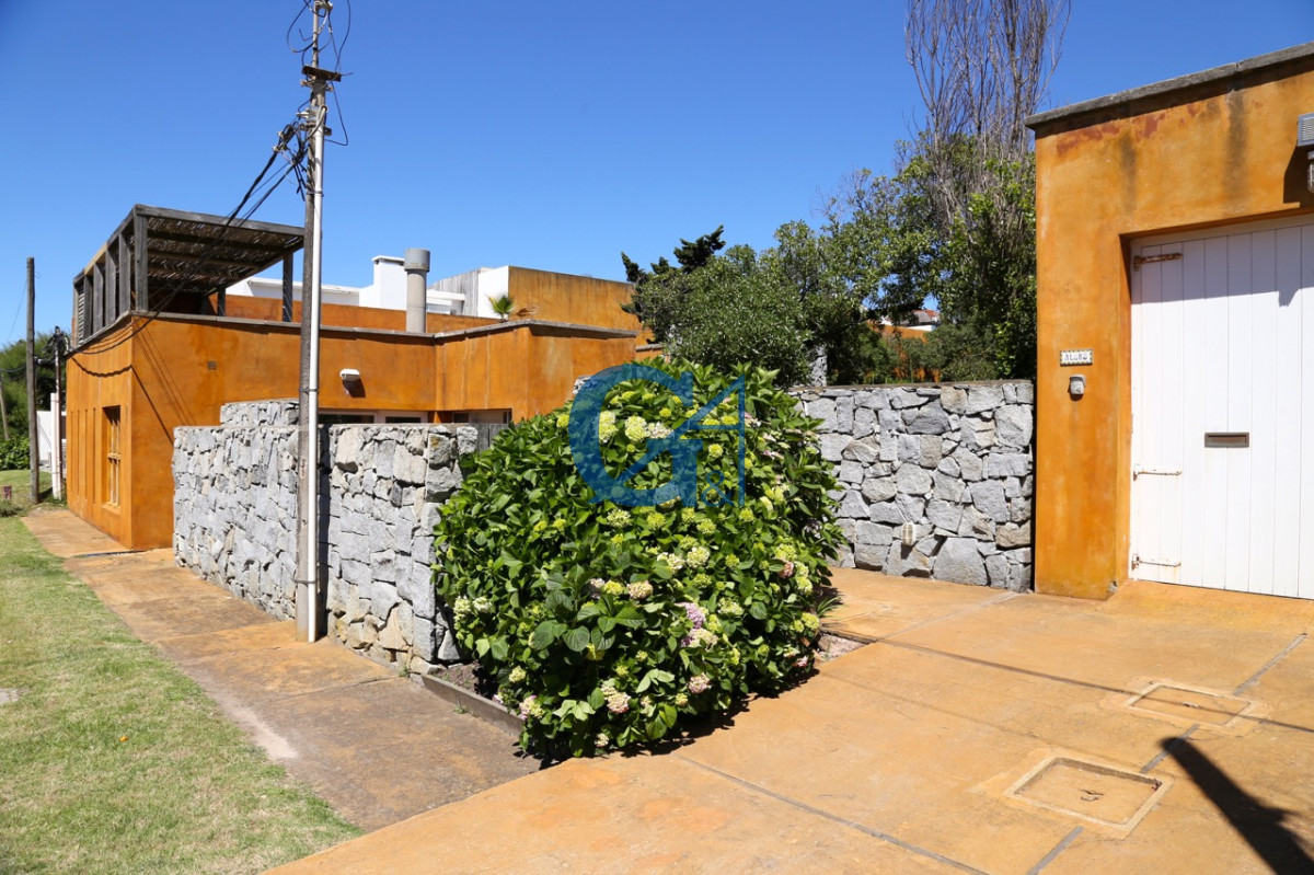 Casa ID.382 - Casa en Manantiales, Manantiales
