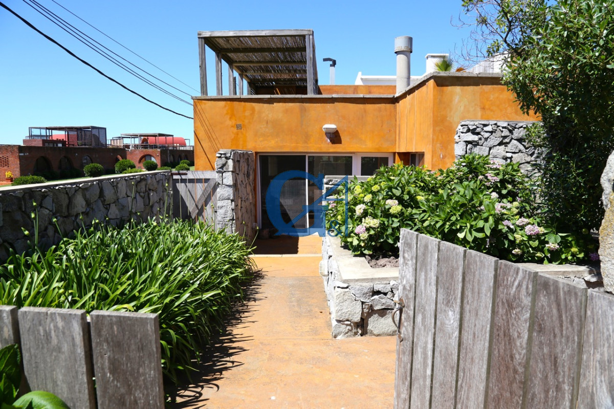 Casa ID.382 - Casa en Manantiales, Manantiales