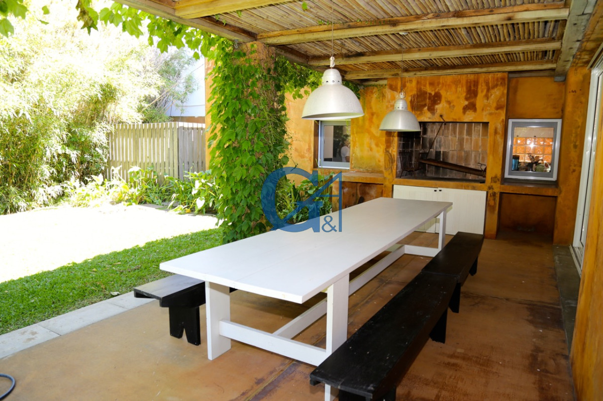 Casa ID.382 - Casa en Manantiales, Manantiales