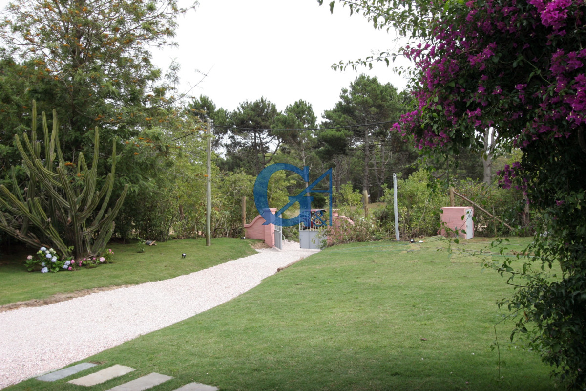 Casa ID.447 - Casa en La Barra, Montoya