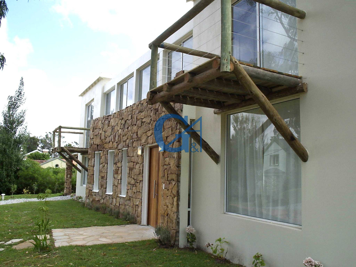 Casa ID.502 - Casa en La Barra, Club de La Barra