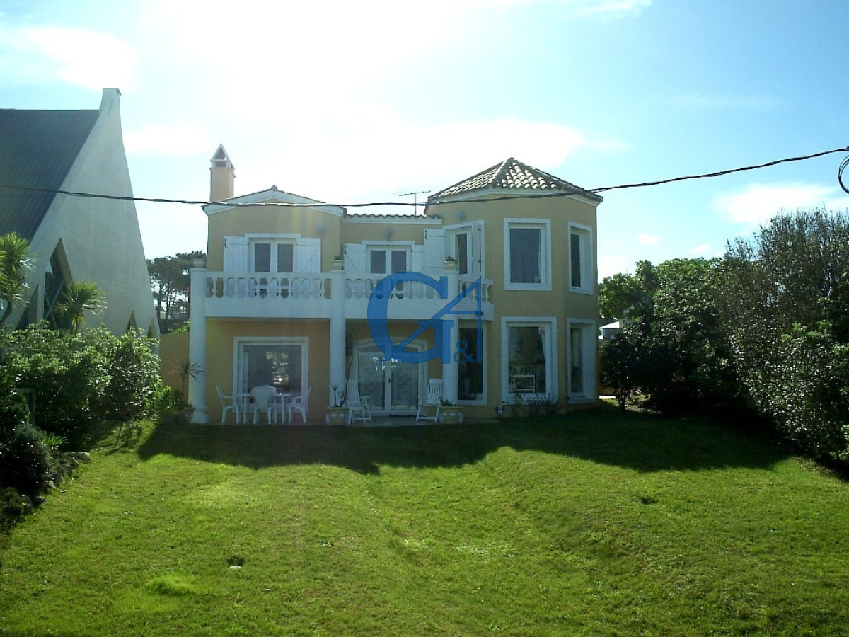 Casa ID.758 - Casa en La Barra, Montoya