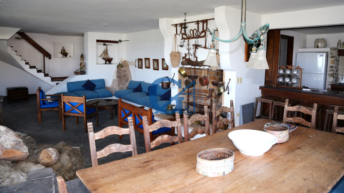 Casa ID.90 - Casa en La Barra, La Barra