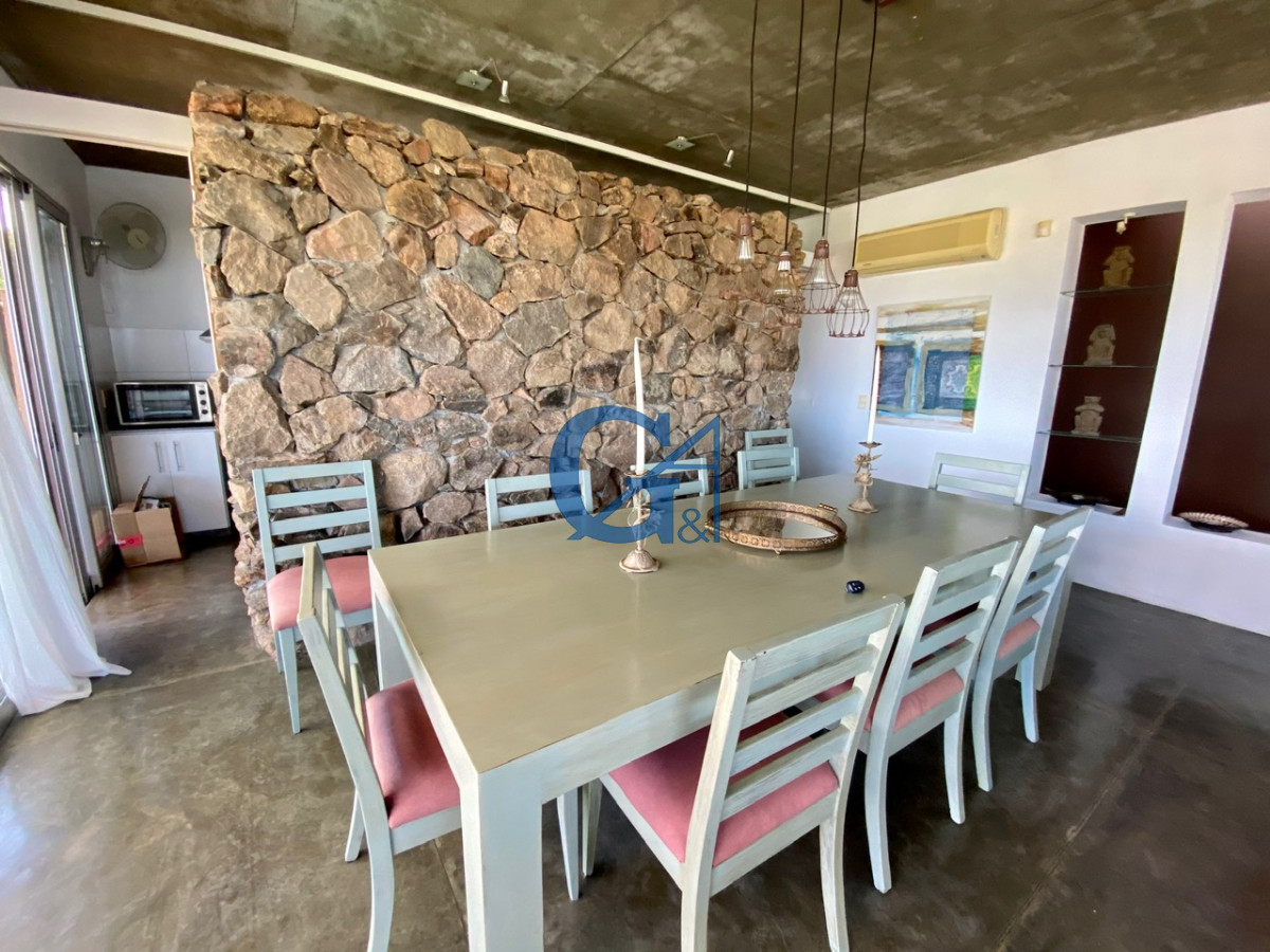 Casa ID.965 - Magnífica propiedad con vista al mar