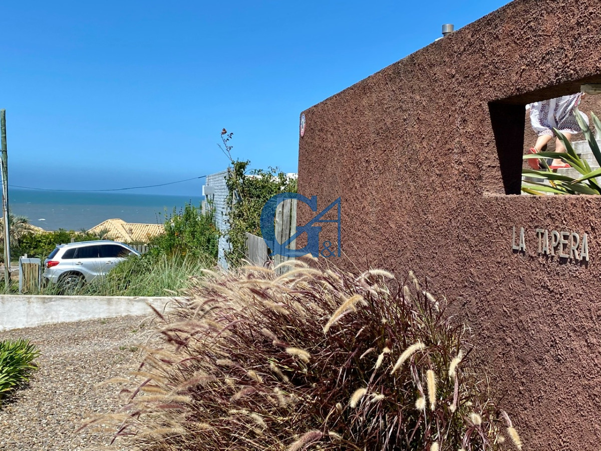 Casa ID.965 - Magnífica propiedad con vista al mar