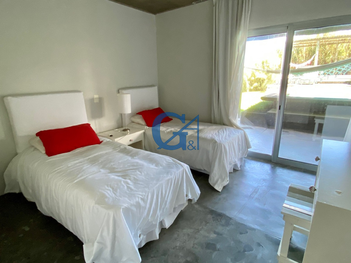 Casa ID.965 - Magnífica propiedad con vista al mar