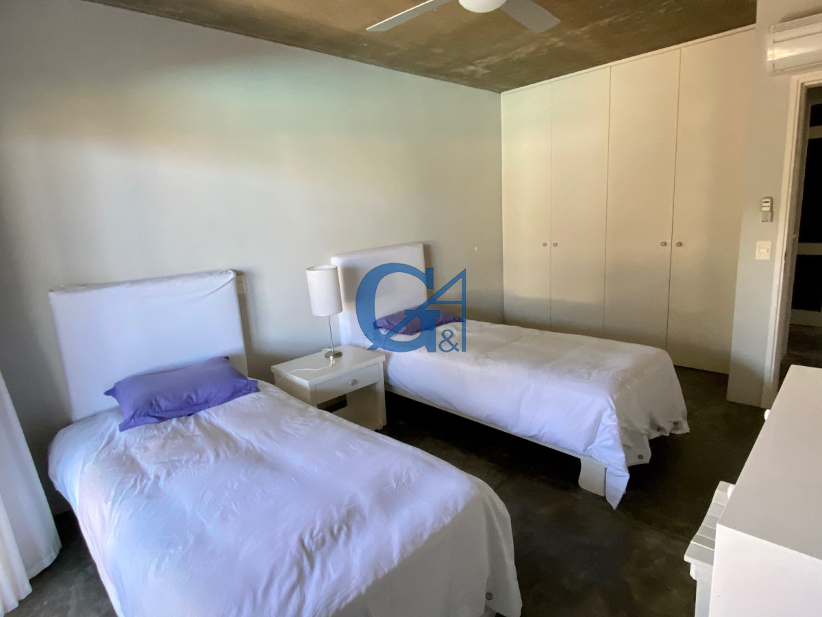 Casa ID.965 - Magnífica propiedad con vista al mar