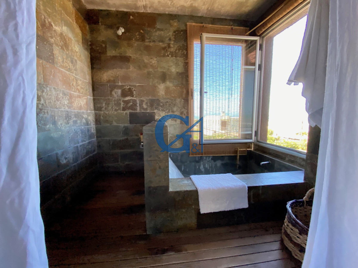 Casa ID.965 - Magnífica propiedad con vista al mar