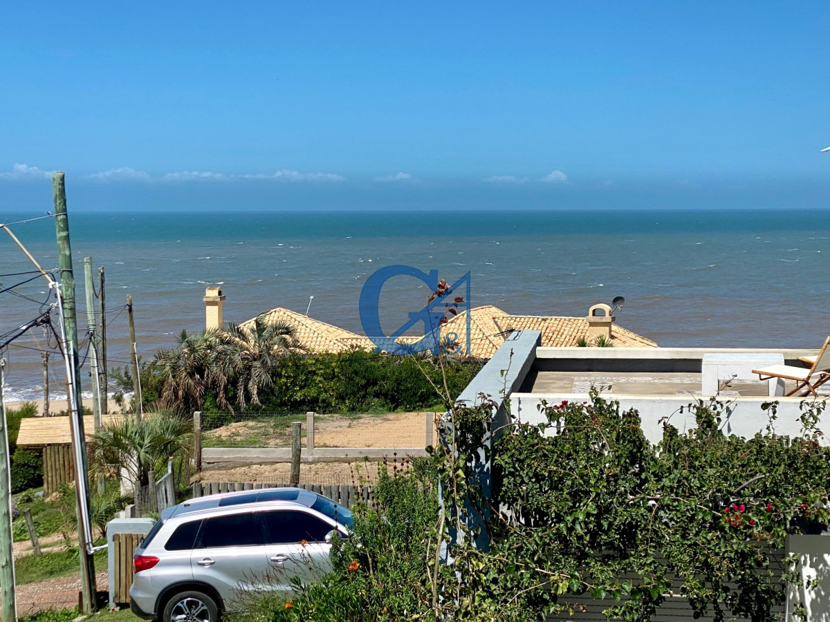 Casa ID.965 - Magnífica propiedad con vista al mar