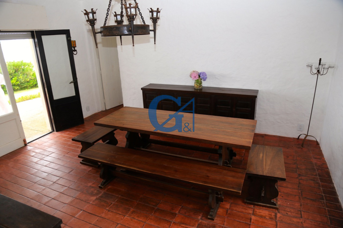Casa ID.1429 - Casa en La Barra, La Barra