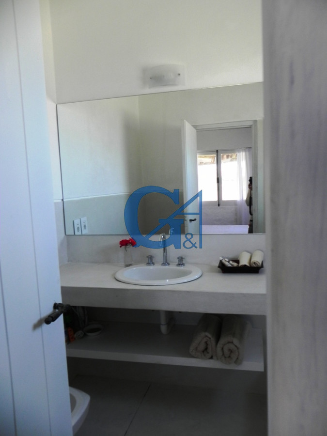Casa ID.1429 - Casa en La Barra, La Barra