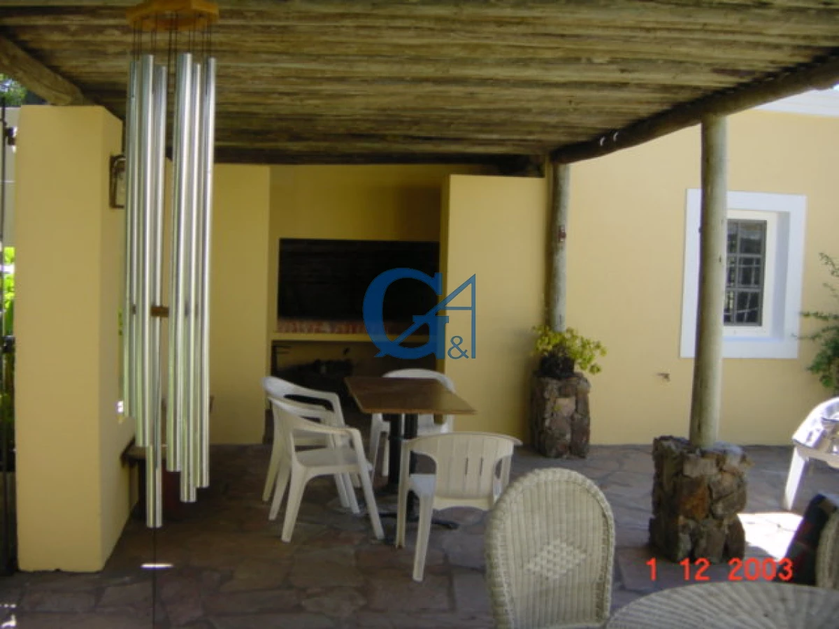 Casa ID.150 - Casa en Punta del Este, Cantegril
