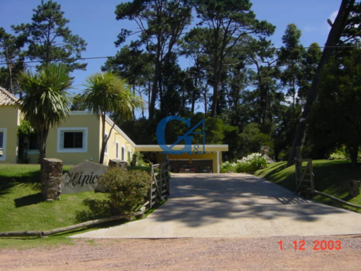 Casa ID.150 - Casa en Punta del Este, Cantegril