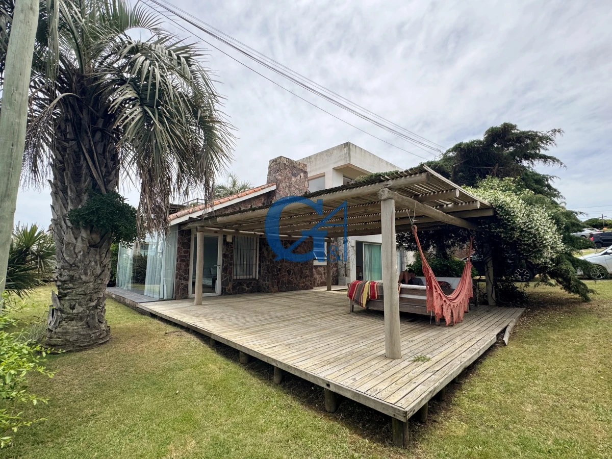 Casa ID.15682 - Ruta 10 al mar, entre playas La Posta y Montoya