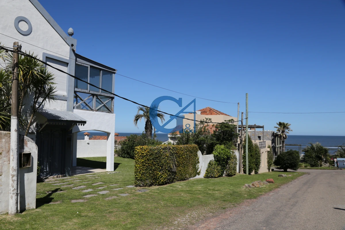 Casa ID.1113 - Casa en La Barra, La Barra