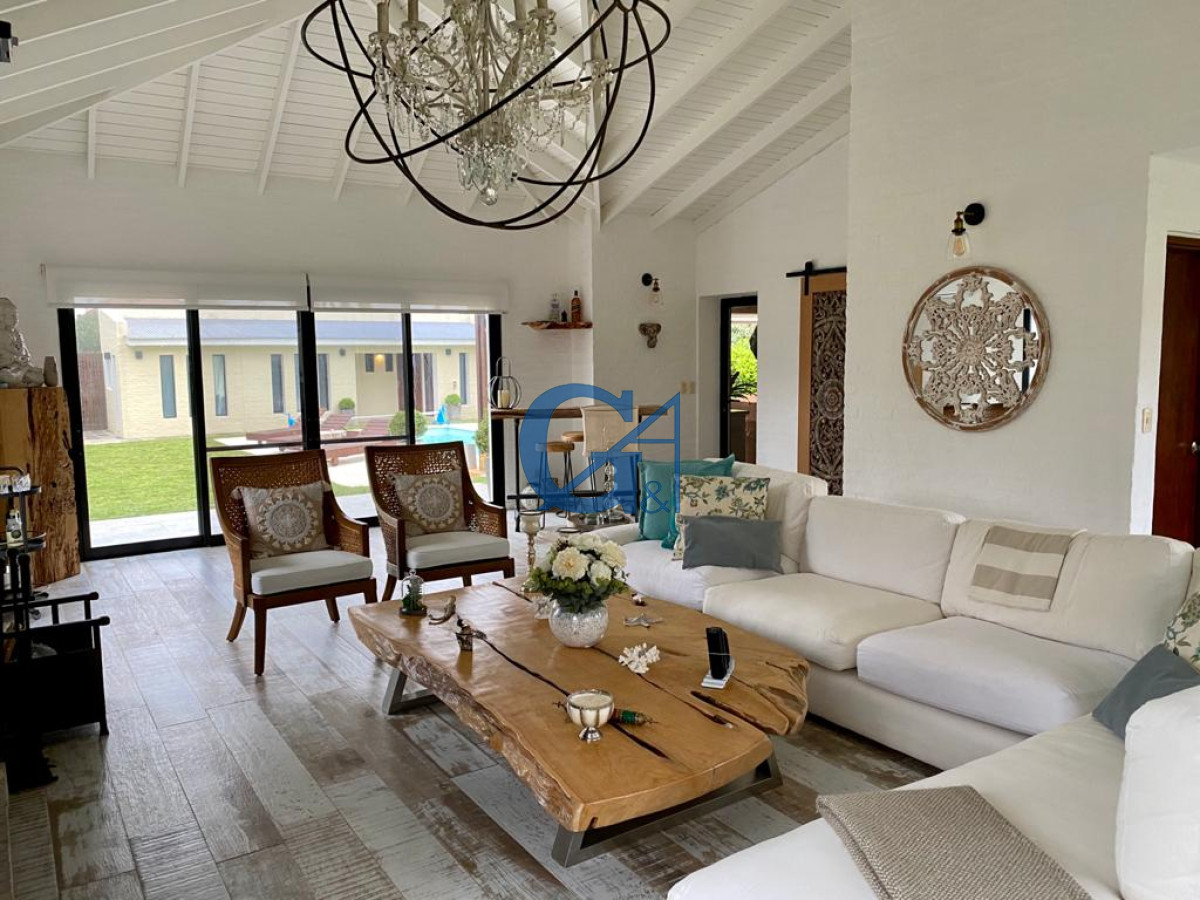Casa ID.1266 - Casa en La Barra, Montoya