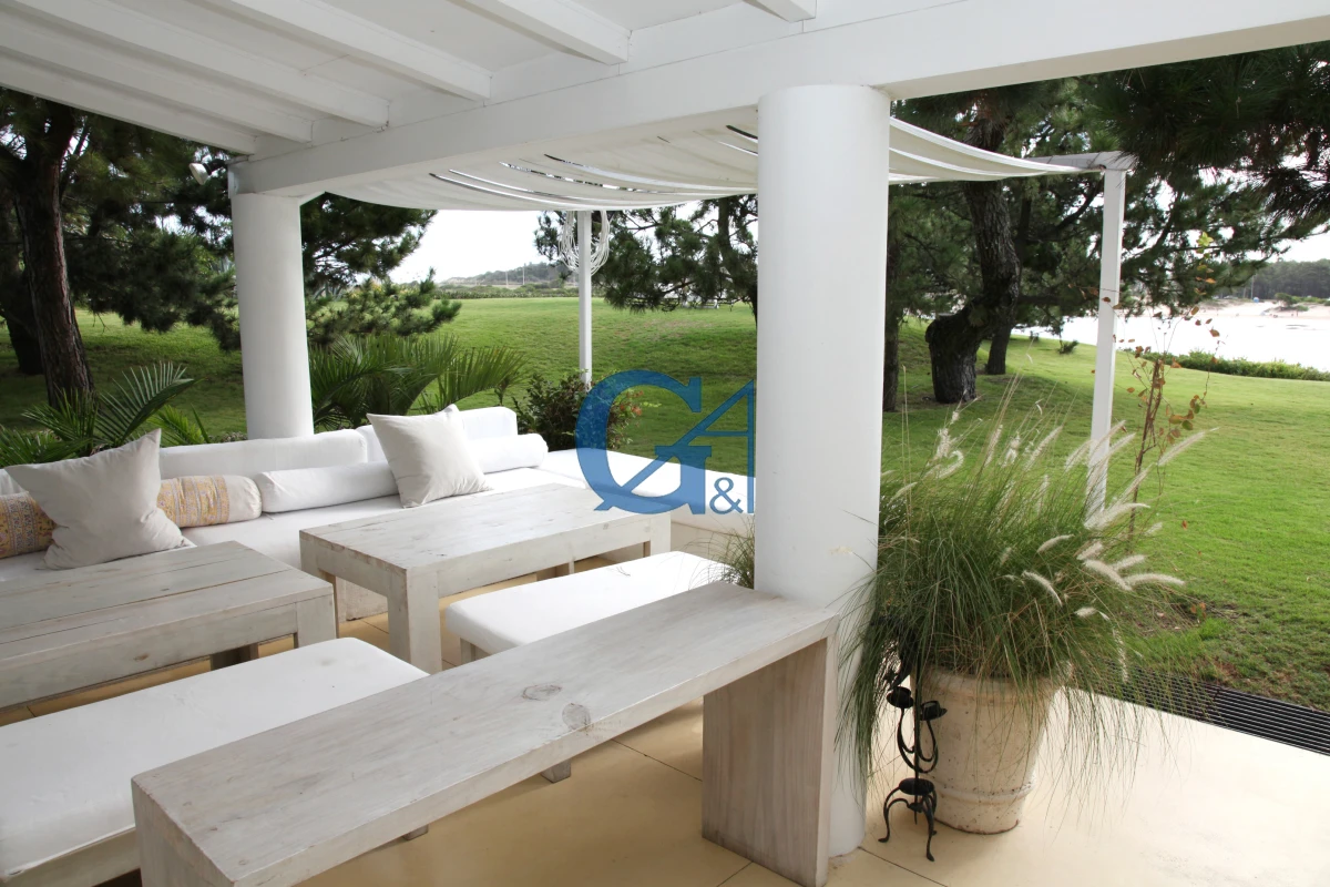 Casa ID.1703 - Casa en La Barra, La Barra