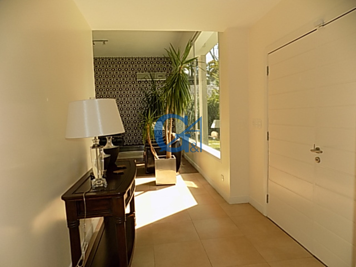 Casa ID.2021 - Casa en Punta del Este, Boulevard Park