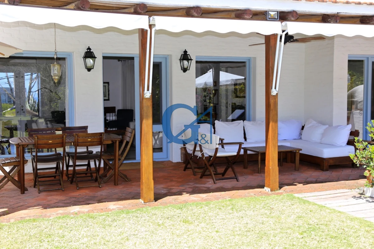 Casa ID.255 - Casa en La Barra, Montoya