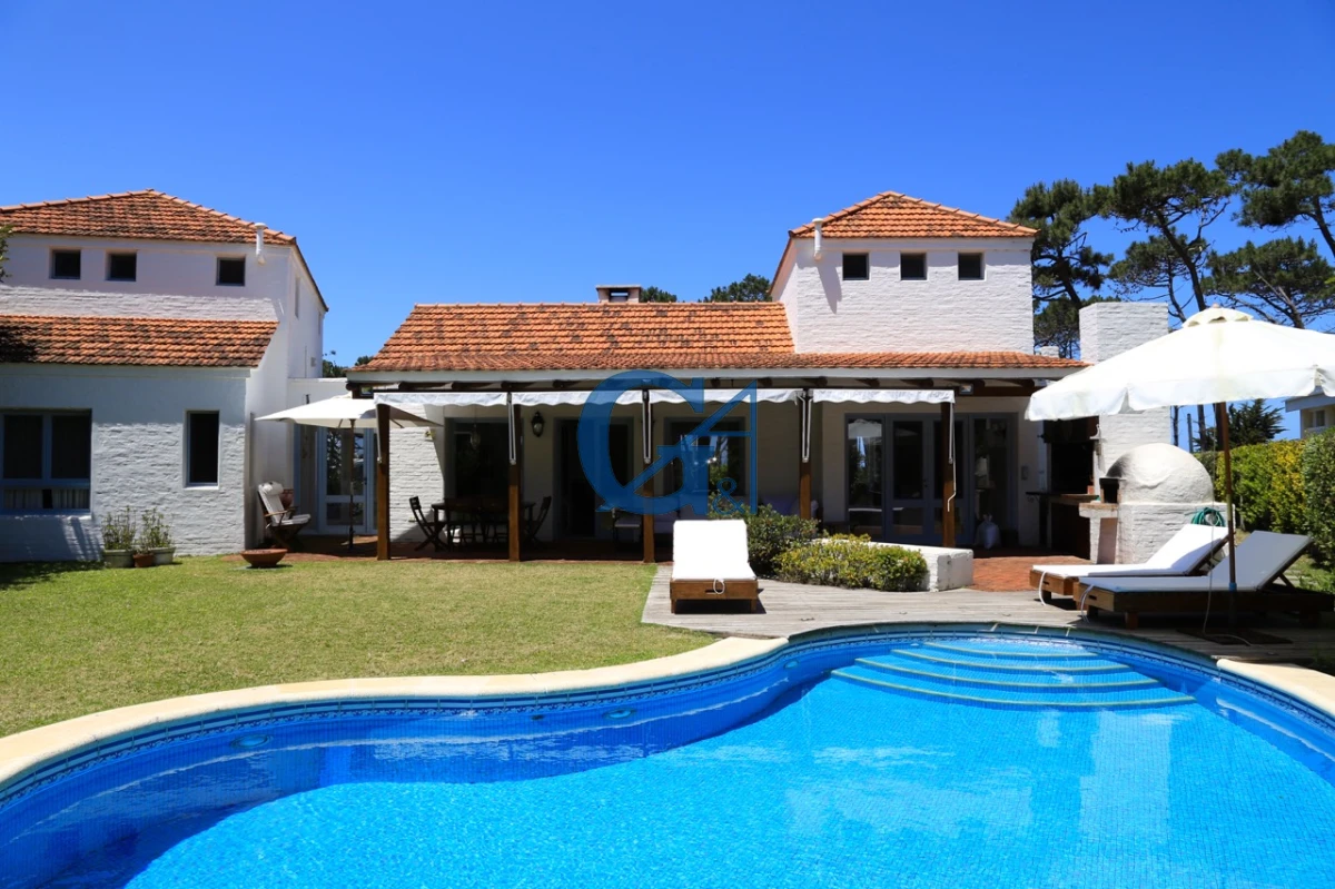 Casa ID.255 - Casa en La Barra, Montoya