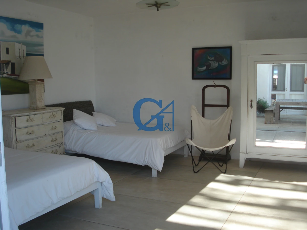 Casa ID.346 - 1ra Fila sobre playa La Posta del Cangrejo