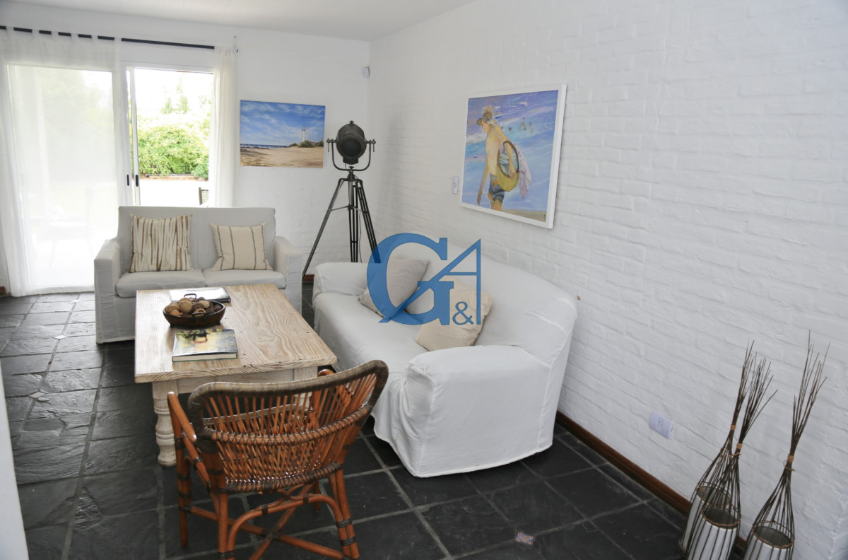 Casa ID.376 - Casa en La Barra, Montoya