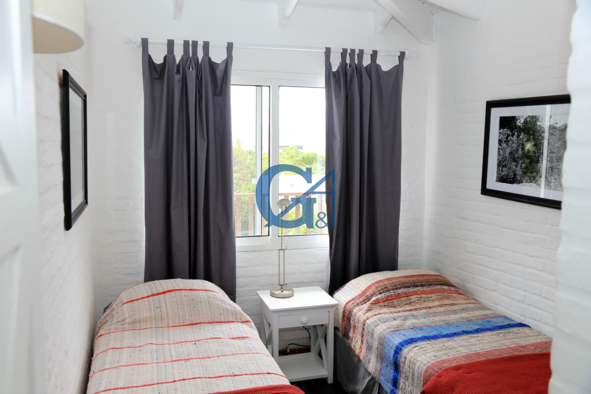 Casa ID.376 - Casa en La Barra, Montoya