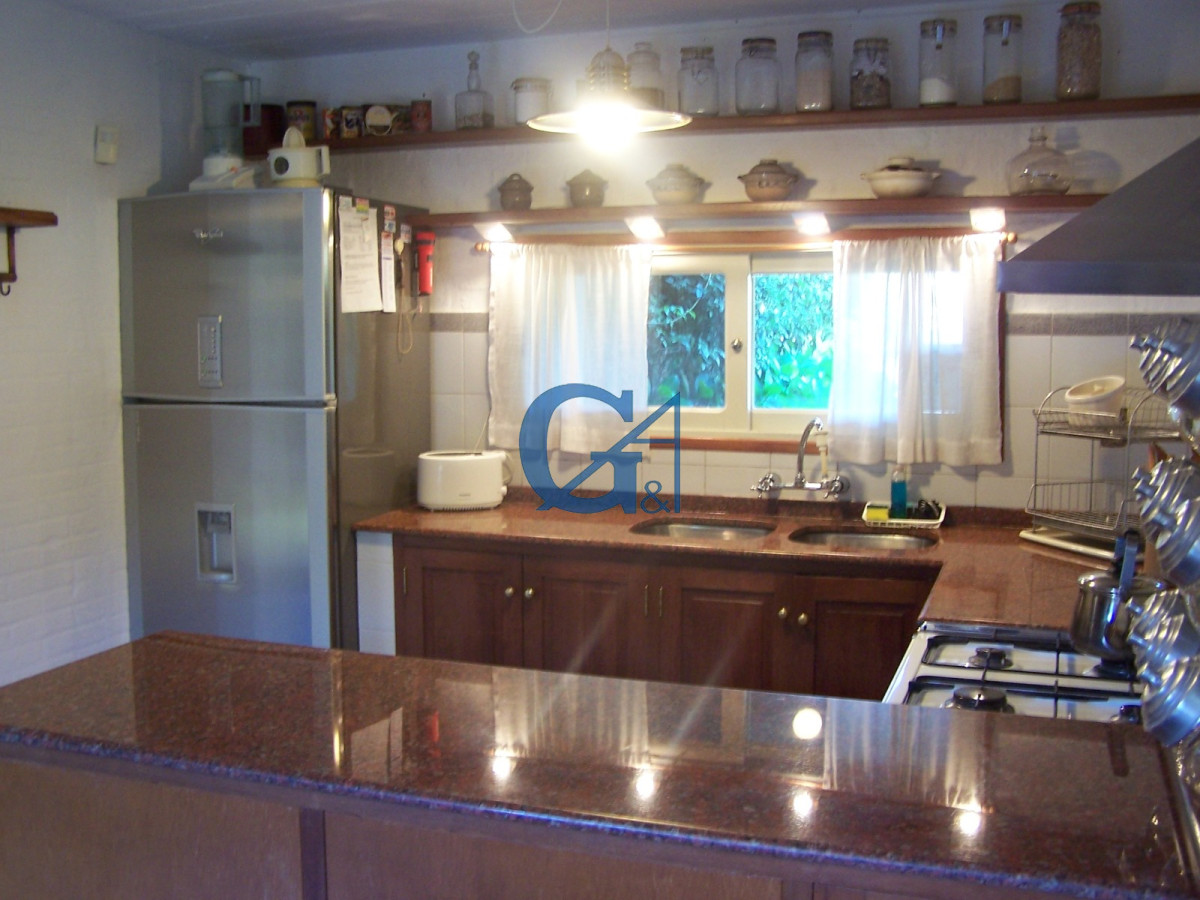 Casa ID.381 - Casa en La Barra, La Barra