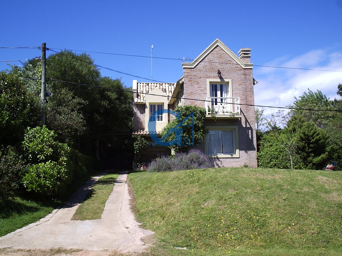 Casa ID.381 - Casa en La Barra, La Barra