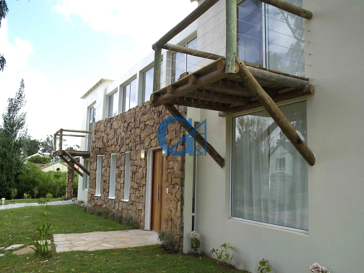 Casa ID.502 - Casa en La Barra, Club de La Barra