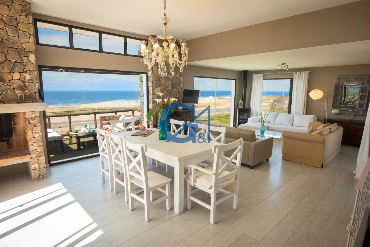 Casa ID.530 - Frente a la playa El Chorro