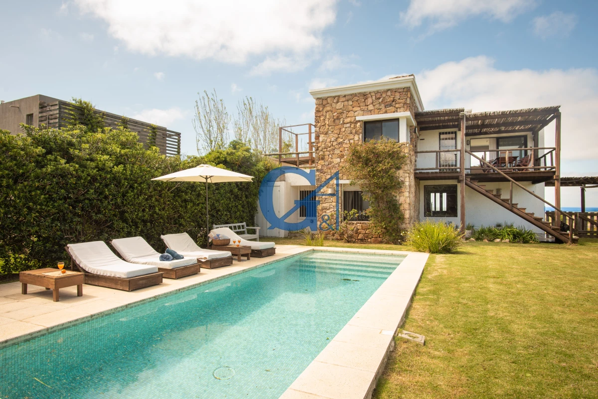 Casa ID.530 - Frente a la playa El Chorro