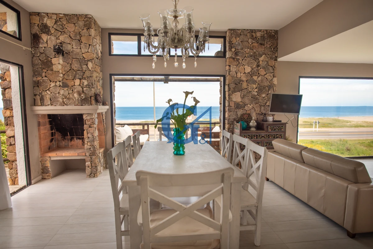 Casa ID.530 - Frente a la playa El Chorro