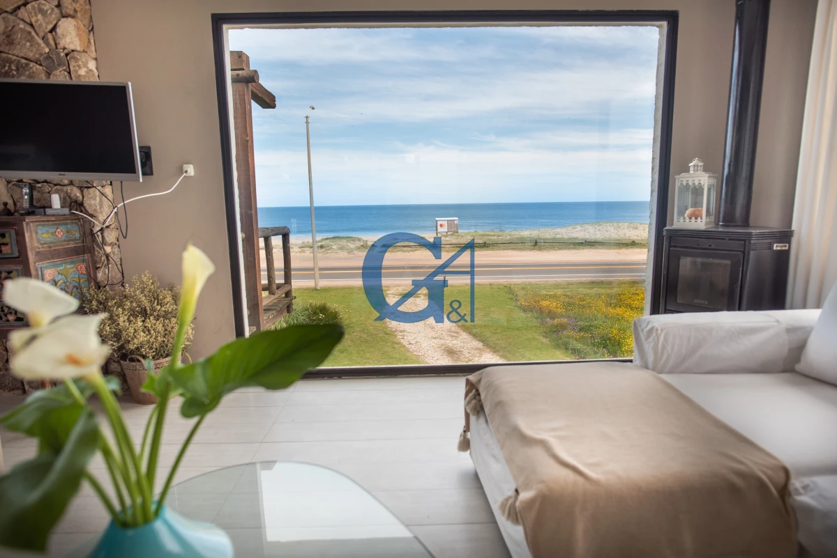 Casa ID.530 - Frente a la playa El Chorro