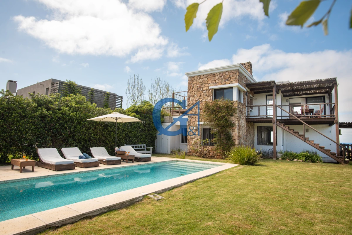 Casa ID.530 - Frente a la playa El Chorro