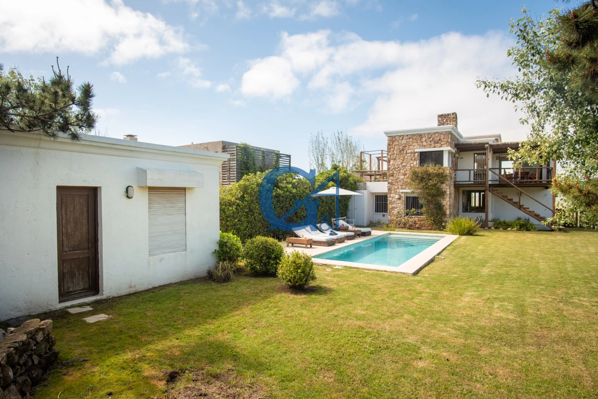 Casa ID.530 - Frente a la playa El Chorro