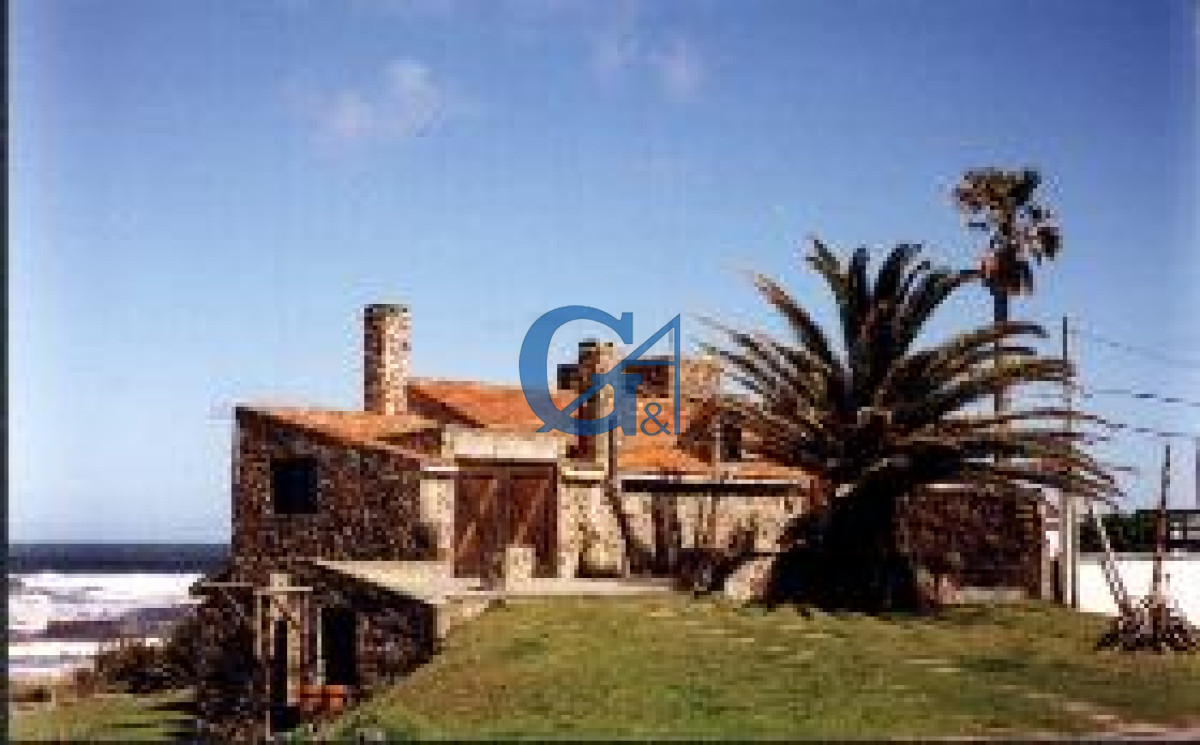 Casa ID.90 - Casa en La Barra, La Barra