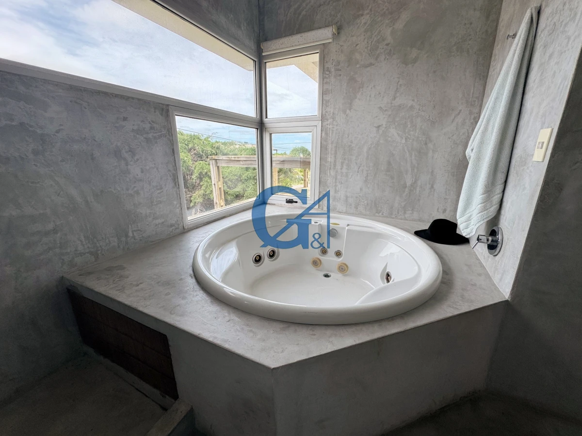Casa ID.15682 - Ruta 10 al mar, entre playas La Posta y Montoya