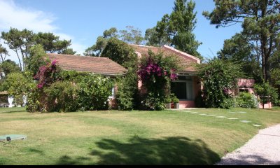 Casa en La Barra, Montoya